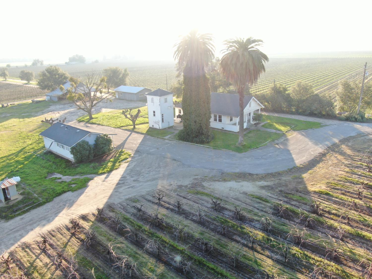 14248 East Peltier Road Acampo, CA 95220 - Photo 39 of 44 a view of a city