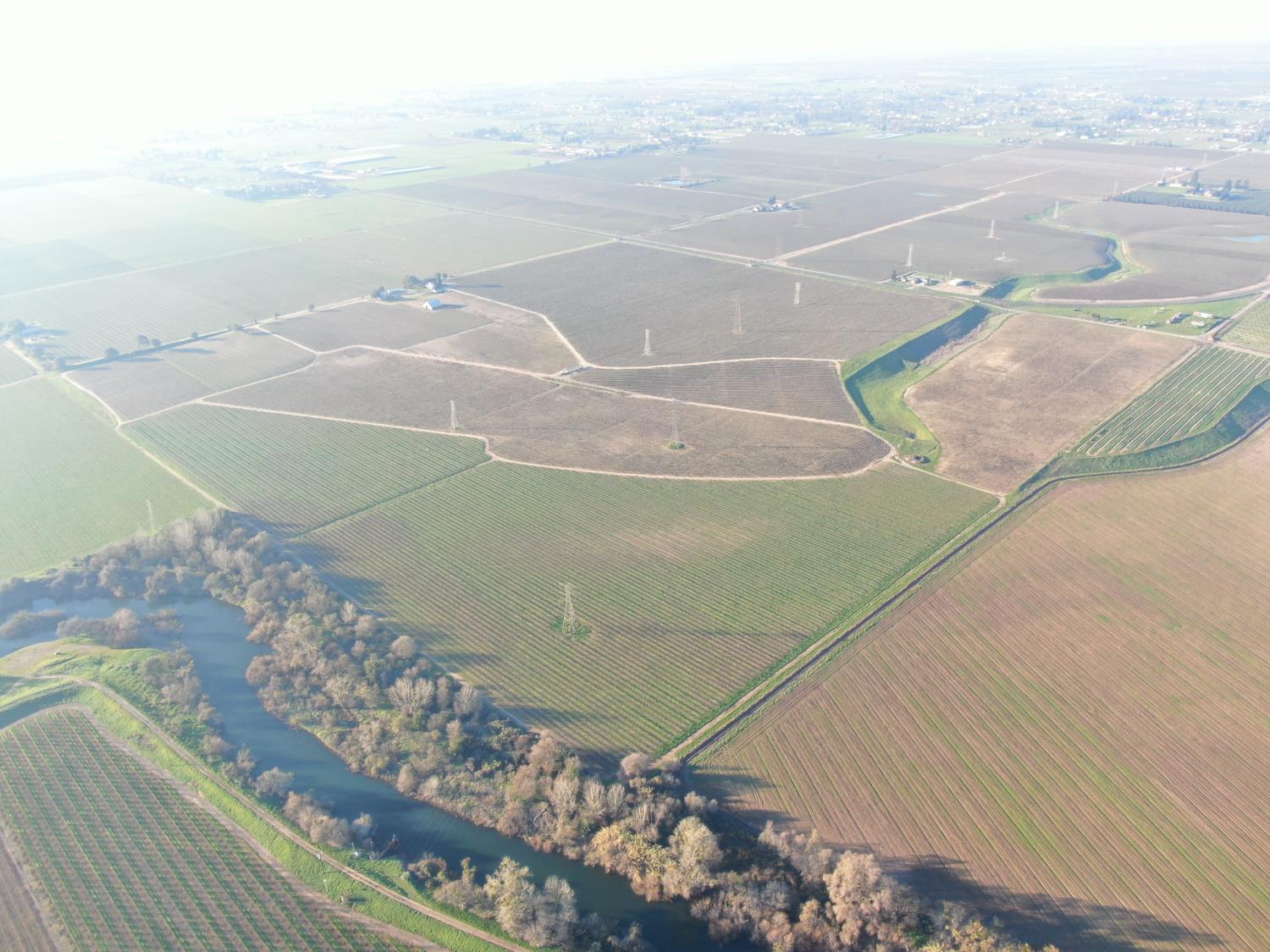 14248 East Peltier Road Acampo, CA 95220 - Photo 7 of 44