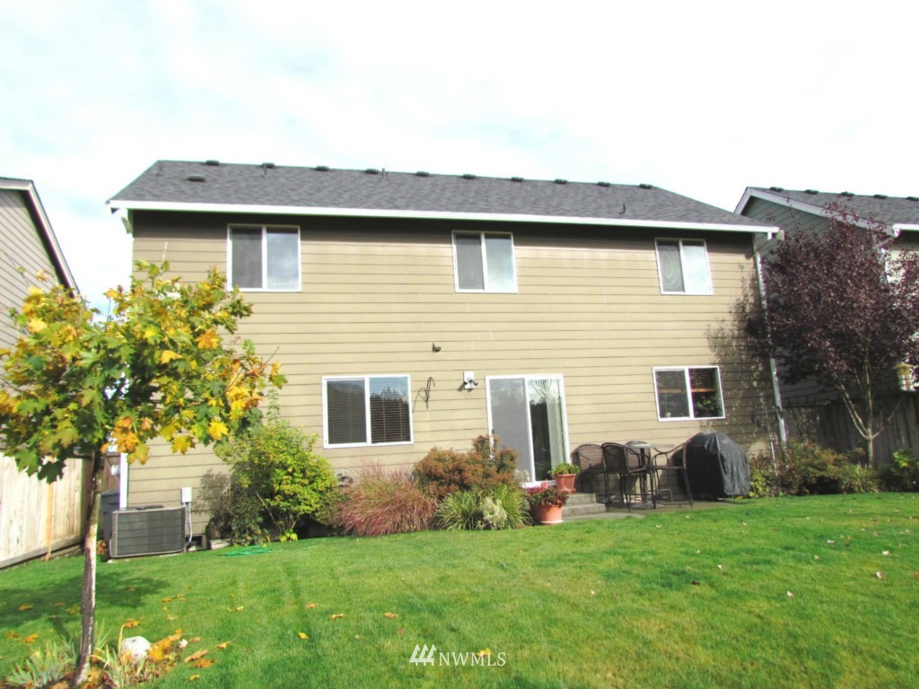 201 Robin Street Southwest Orting, WA 98360 - Photo 14 of 15 Gallery Image 14