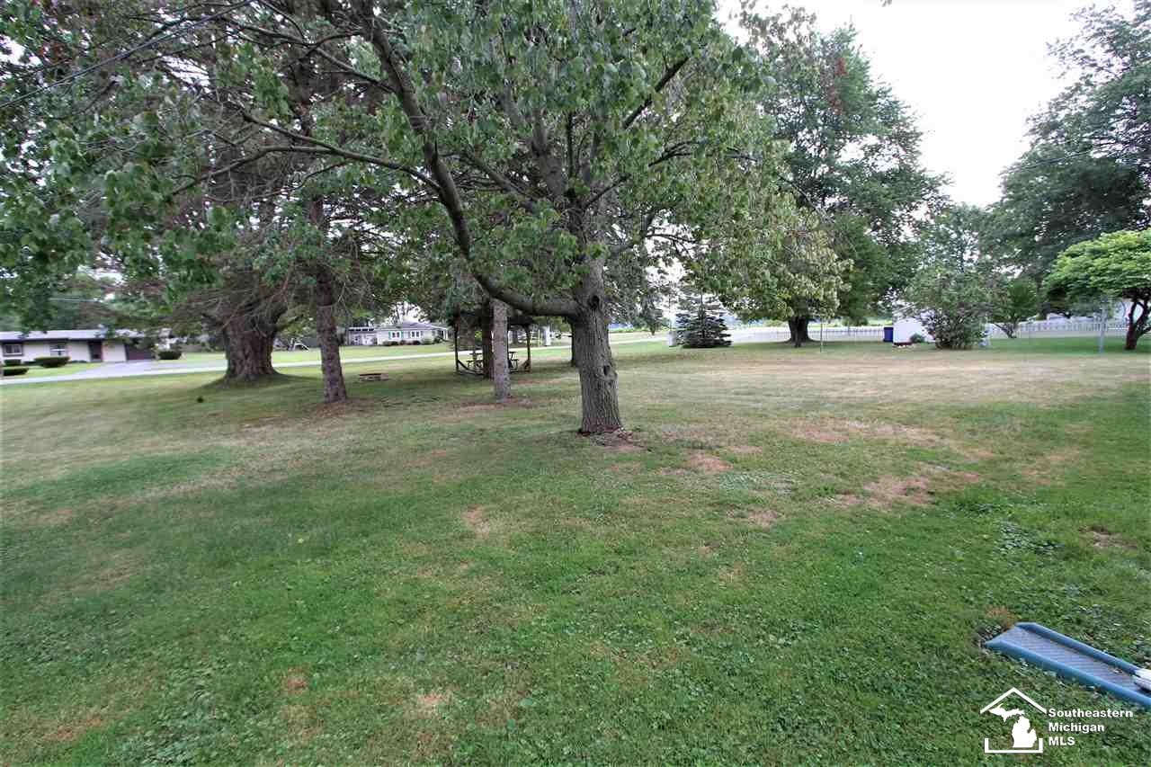 2620 Bluebush Road Monroe, MI 48162 - Photo 5 of 24