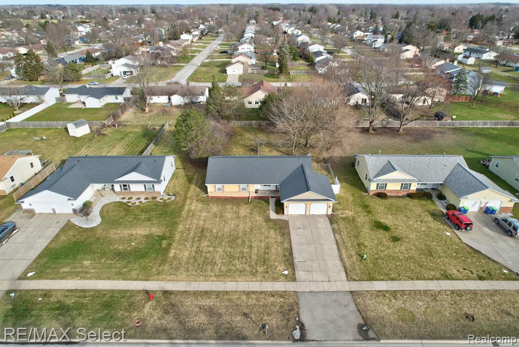 4602 Shattuck Road Saginaw, MI 48603 - Photo 5 of 49 Gallery Image 5