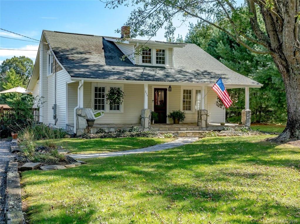 254 Liberty Road Candler, NC 28715 - Photo 3 of 26 Gallery Image 3