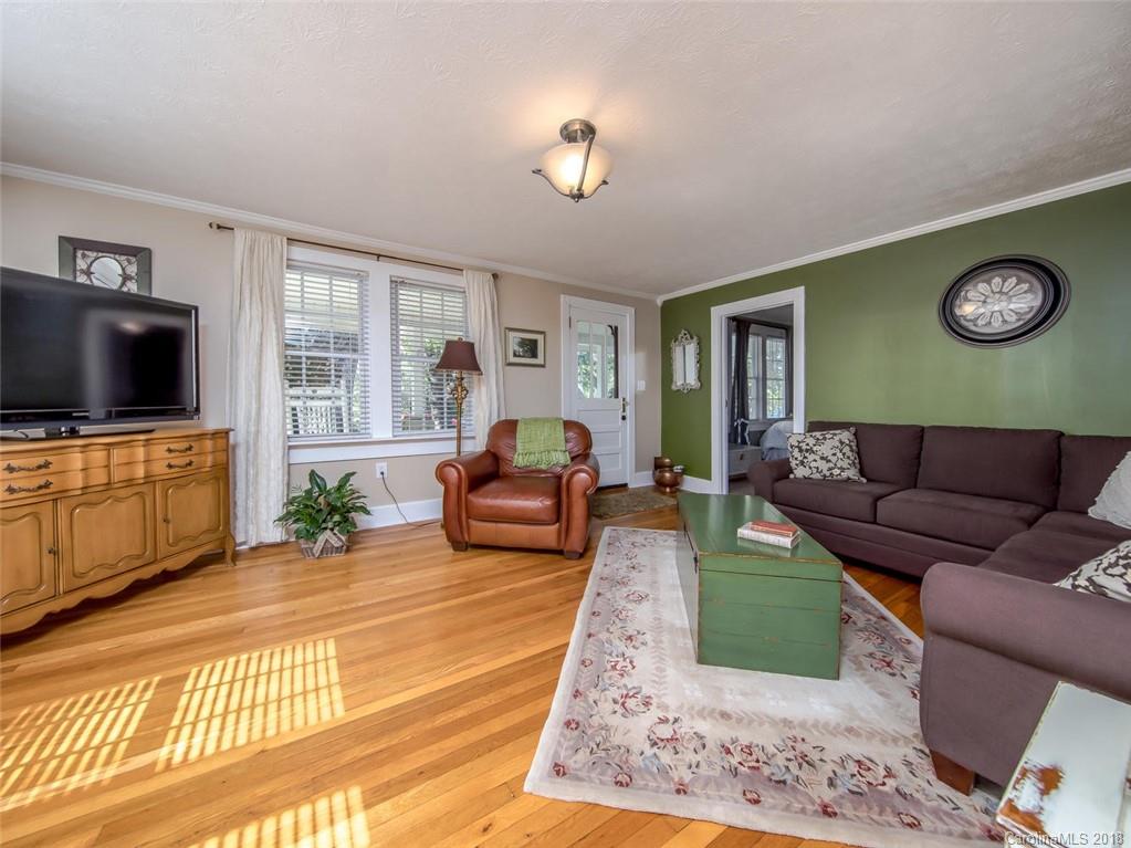 254 Liberty Road Candler, NC 28715 - Photo 7 of 26 Gallery Image 7