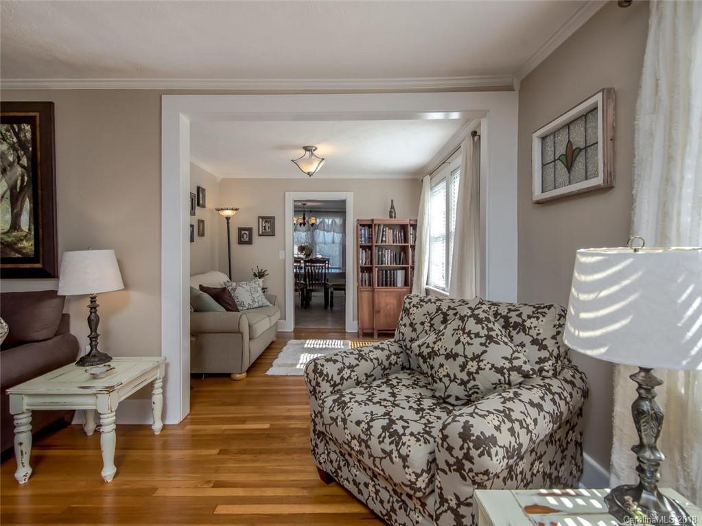 254 Liberty Road Candler, NC 28715 - Photo 10 of 26 Gallery Image 10