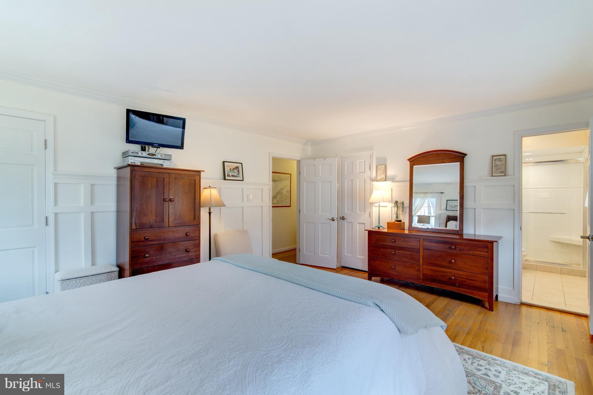 2344 Citation Court Reston, VA 20191 - Photo 14 of 30 Bedroom (Master)