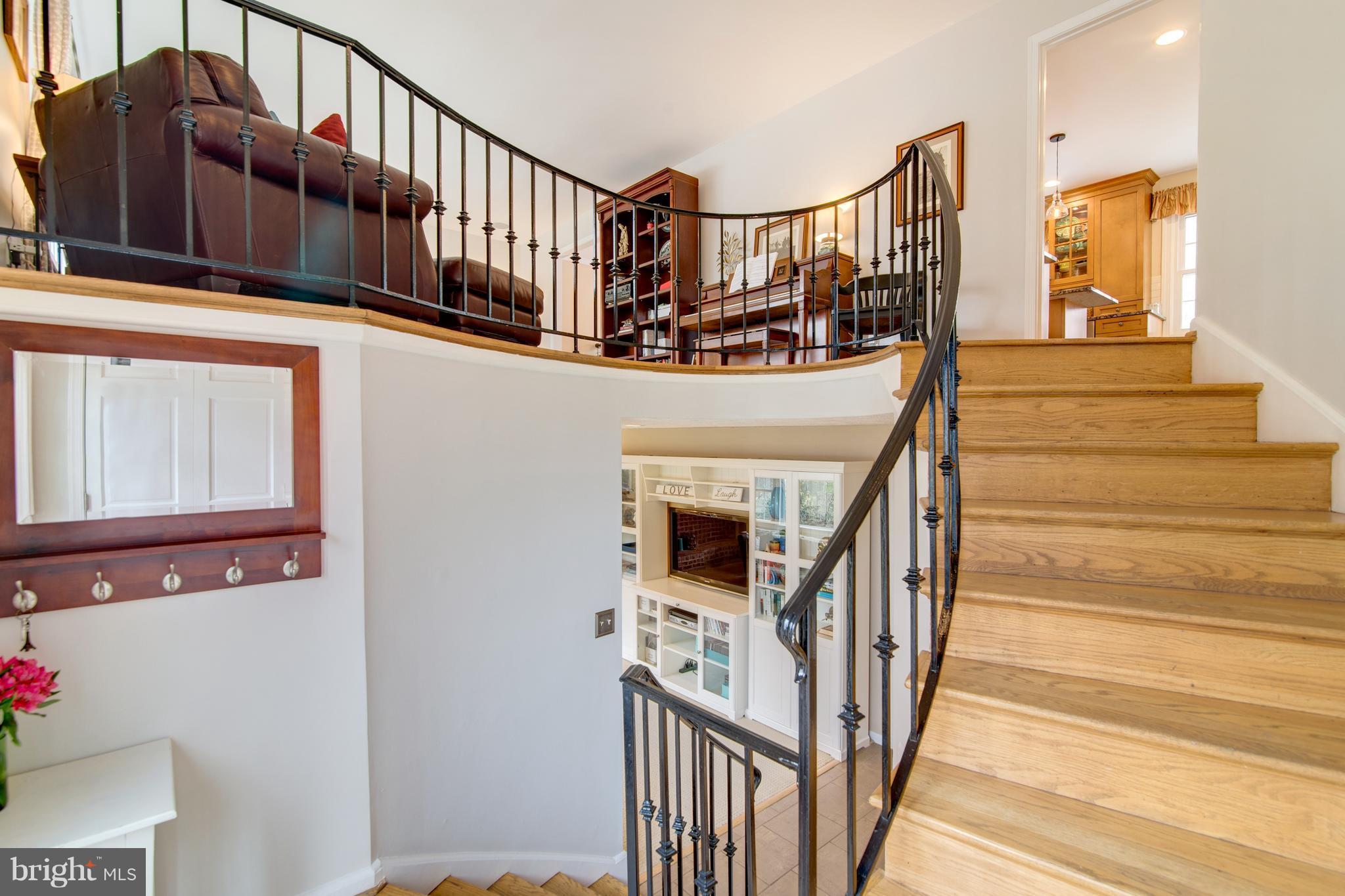 2344 Citation Court Reston, VA 20191 - Photo 3 of 30 Interior (General)