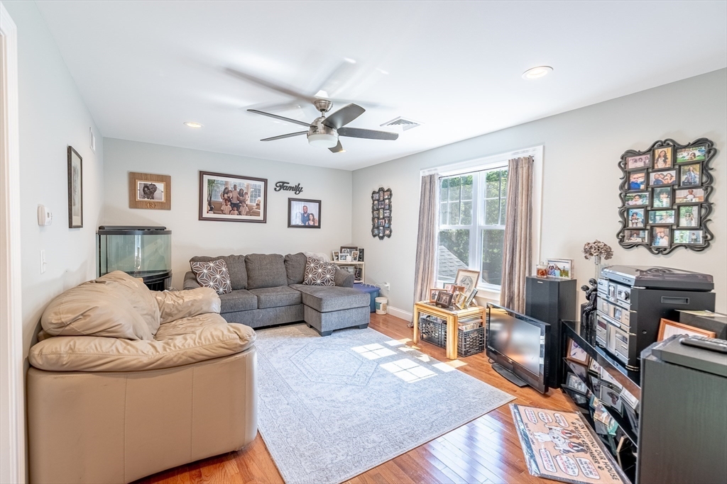 264 Collins Corner Road Dartmouth, MA 02747 - Photo 27 of 42