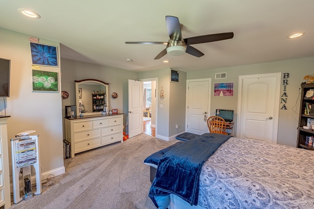 264 Collins Corner Road Dartmouth, MA 02747 - Photo 31 of 42