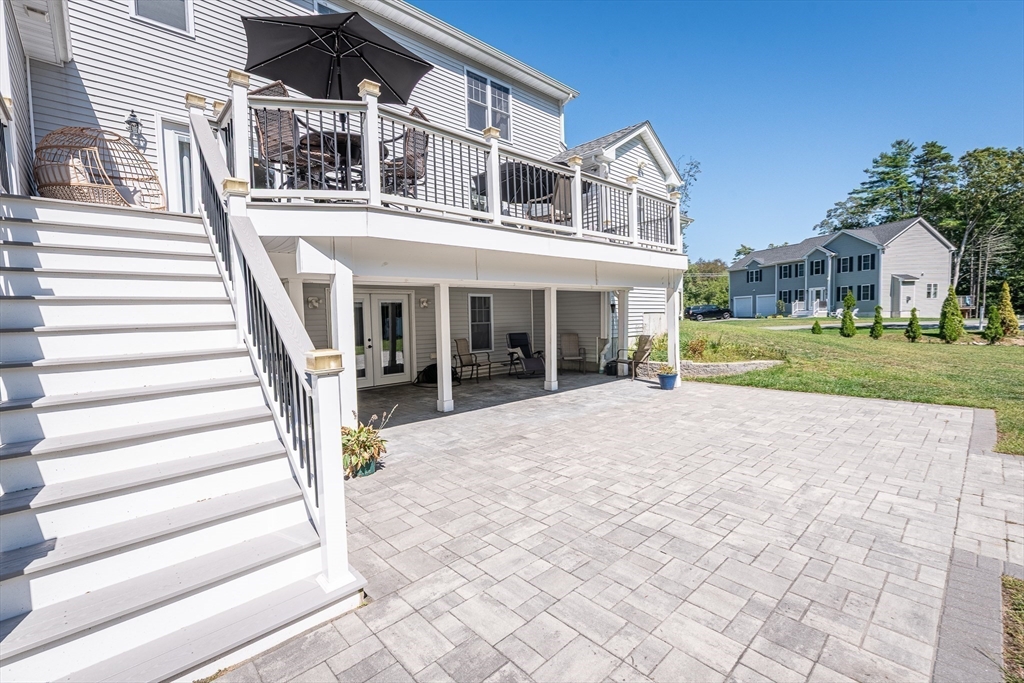 264 Collins Corner Road Dartmouth, MA 02747 - Photo 35 of 42