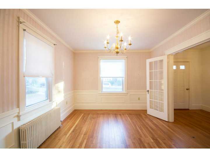 21 Admiral Kalbfus Road Newport, RI 02840 - Photo 6 of 25 Dining Room.