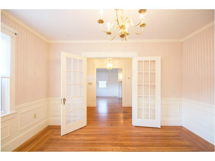 21 Admiral Kalbfus Road Newport, RI 02840 - Photo 7 of 25 Dining Room.