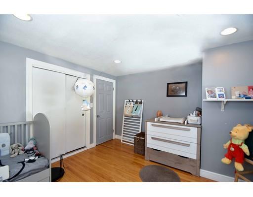 110 Hillcrest Road Waltham, MA 02451 - Photo 15 of 26 Gallery Image 15
