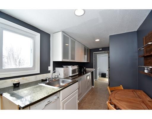 110 Hillcrest Road Waltham, MA 02451 - Photo 19 of 26 Gallery Image 19
