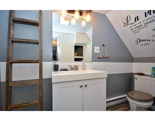 110 Hillcrest Road Waltham, MA 02451 - Photo 20 of 26 Gallery Image 20