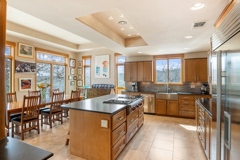 364 Wolf Creek Road Fredericksburg, TX 78624 - Photo 19 of 62