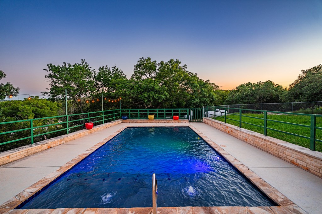 364 Wolf Creek Road Fredericksburg, TX 78624 - Photo 49 of 62
