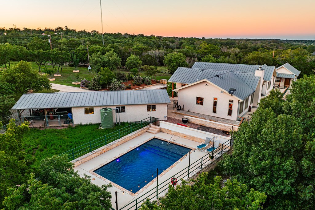 364 Wolf Creek Road Fredericksburg, TX 78624 - Photo 50 of 62