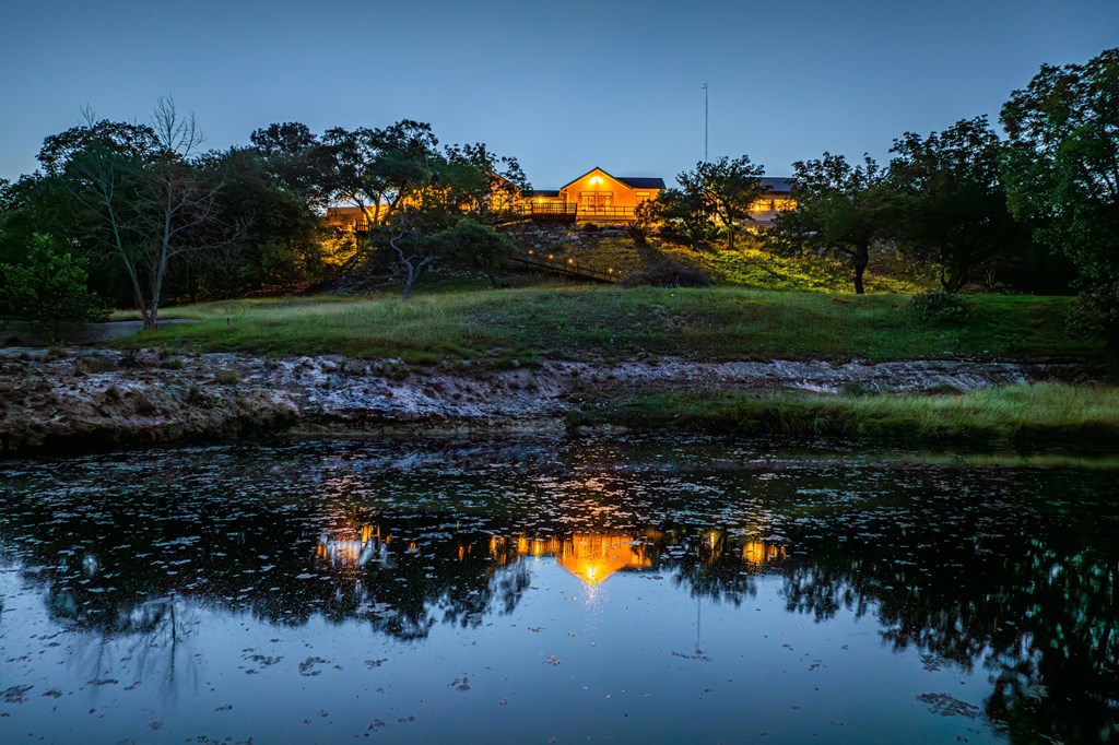 364 Wolf Creek Road Fredericksburg, TX 78624 - Photo 54 of 62