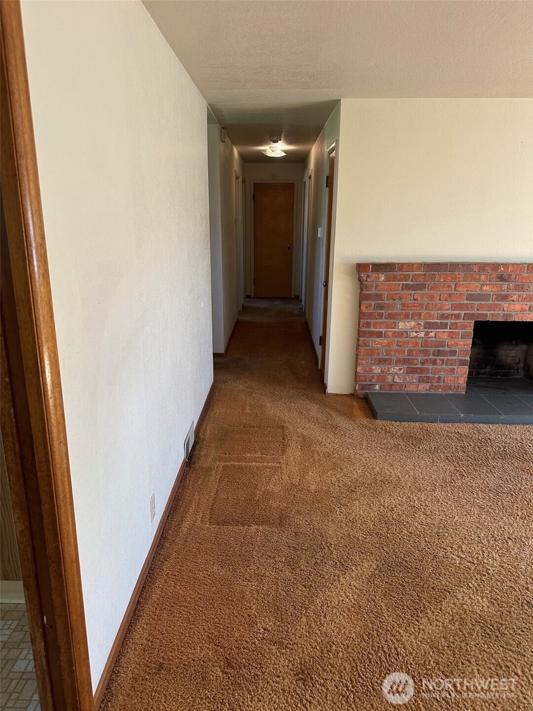 3504 Northeast 135th Street Seattle, WA 98125 - Photo 12 of 35 a view of hallway