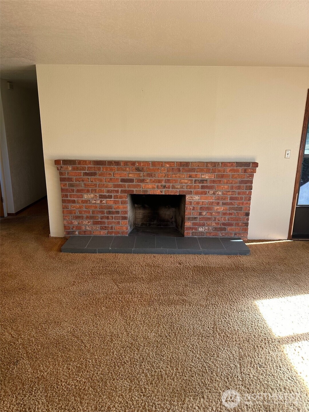 3504 Northeast 135th Street Seattle, WA 98125 - Photo 10 of 35 a view of empty room