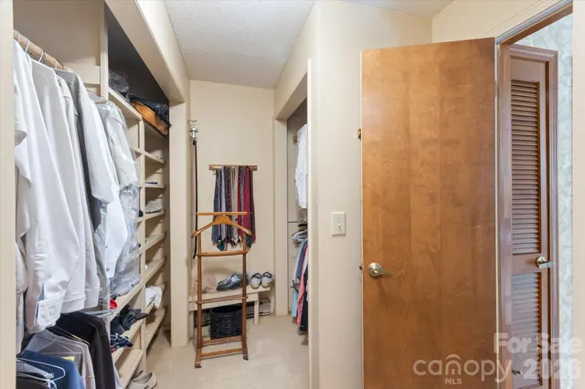 a view of walk in closet