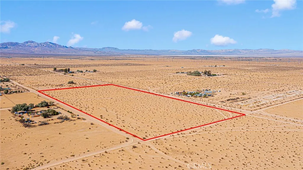 0 Barrett Yermo, CA 92398 - Photo 13 of 13 a view of an ocean and a mountain