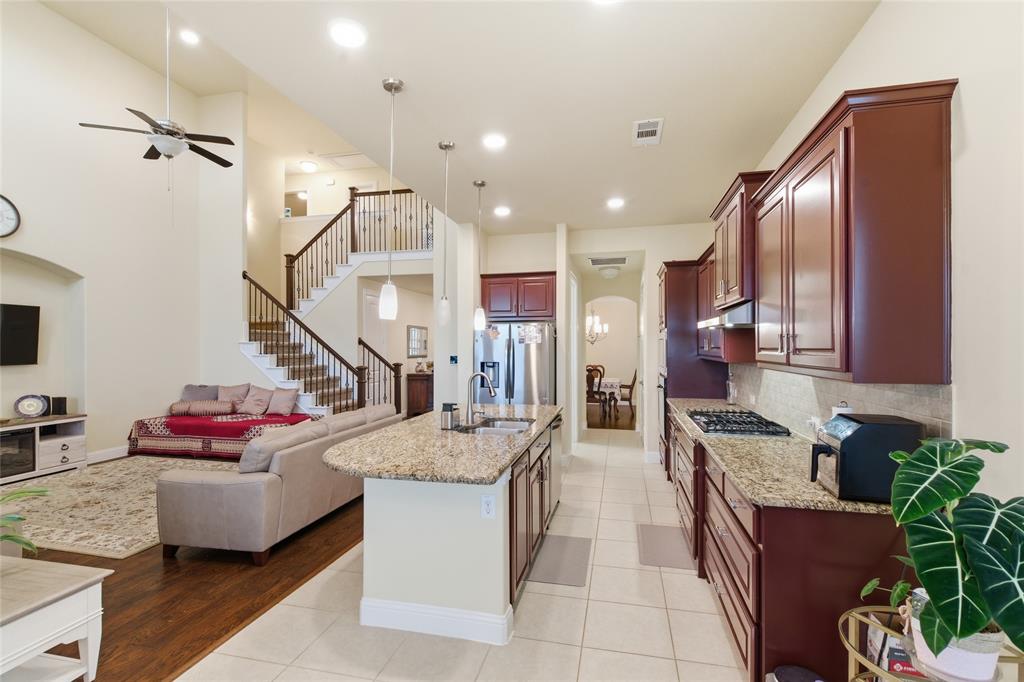 3215 Hyde Street Irving, TX 75063 - Photo 15 of 40