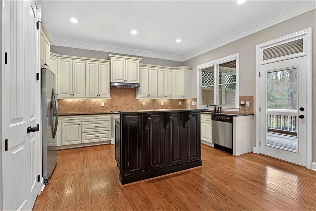 278 Trecastle Square Canton, GA 30114 - Photo 18 of 64