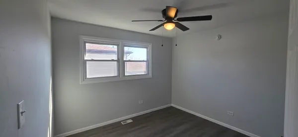 $225,000 | 2244 West 157th Place, Markham, IL 60426