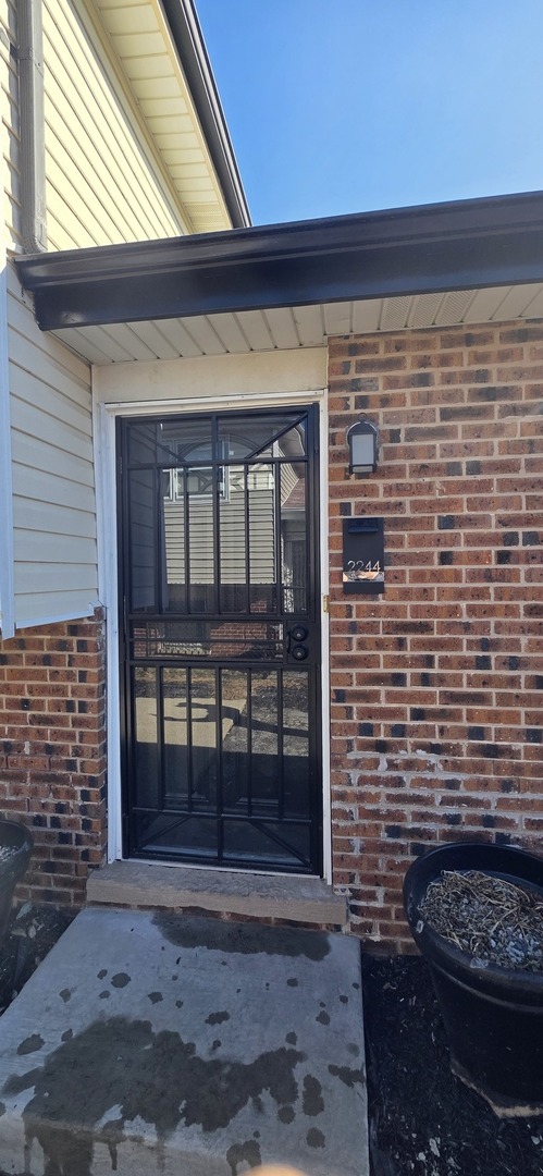 2244 West 157th Place Markham, IL 60426 - Photo 6 of 37