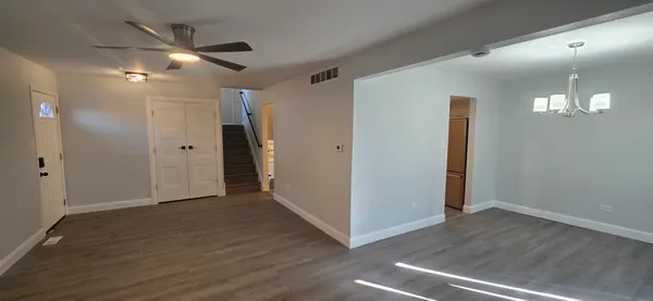 $225,000 | 2244 West 157th Place, Markham, IL 60426