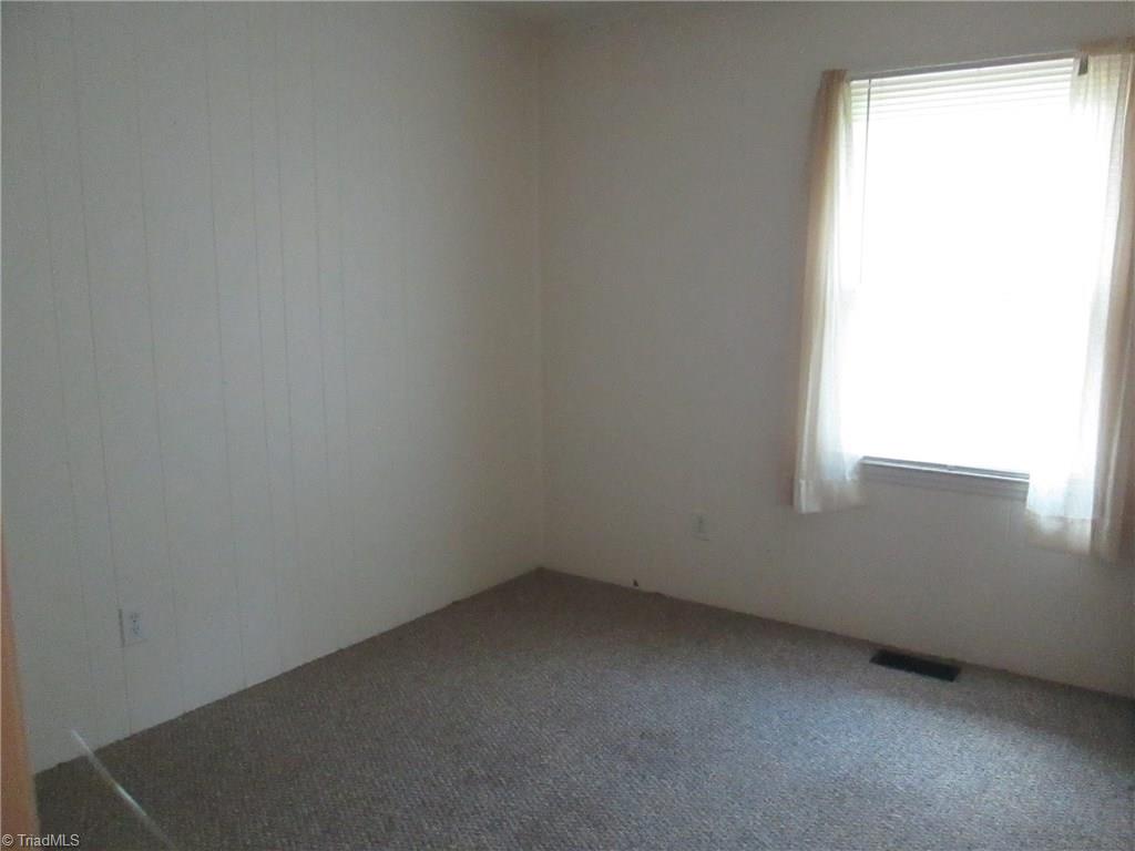 532 Palmer Road Lexington, NC 27292 - Photo 8 of 15 Gallery Image 8