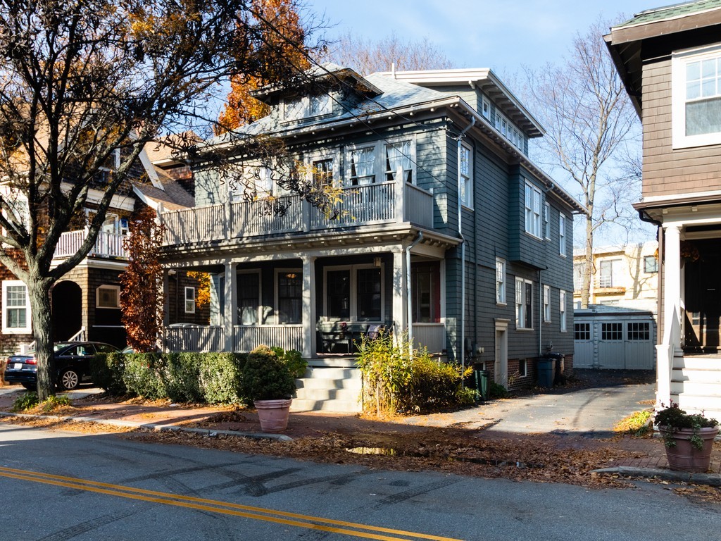27 Upland Road, Unit 1 Cambridge, MA 02140 - Photo 1 of 25 Gallery Image 1