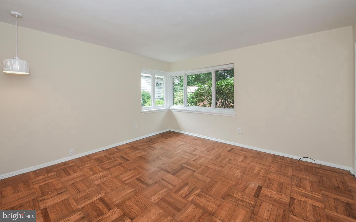 8104 Heacock Lane Wyncote, PA 19095 - Photo 13 of 24