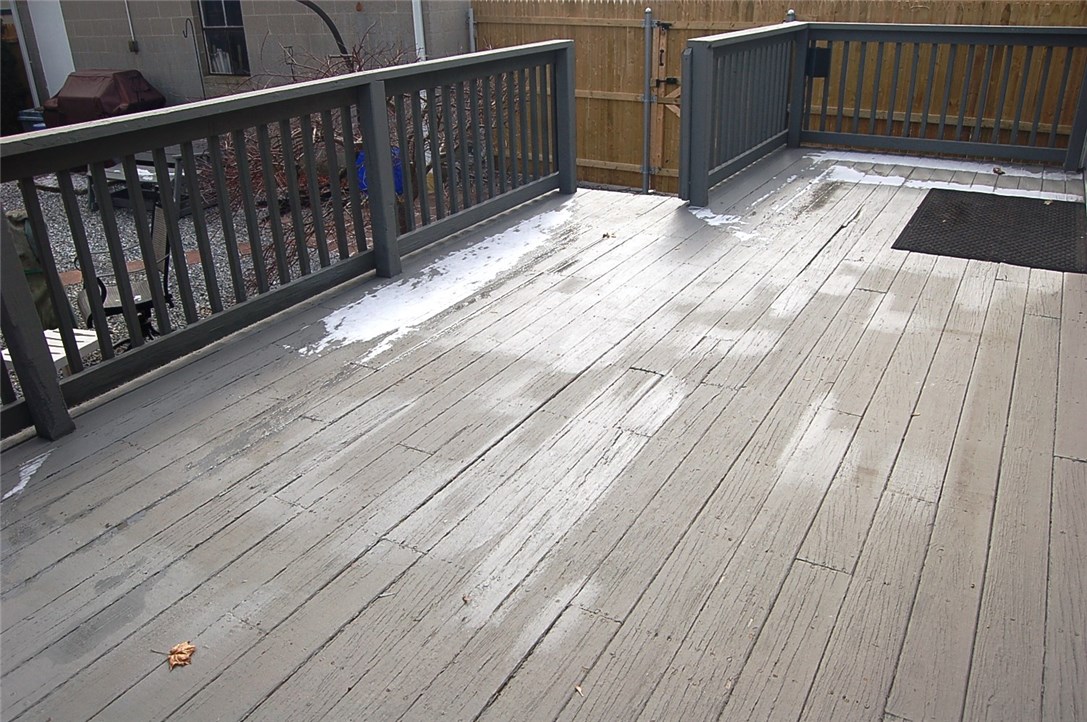 21 Ruth Street Pawtucket, RI 02861 - Photo 25 of 27 Deck