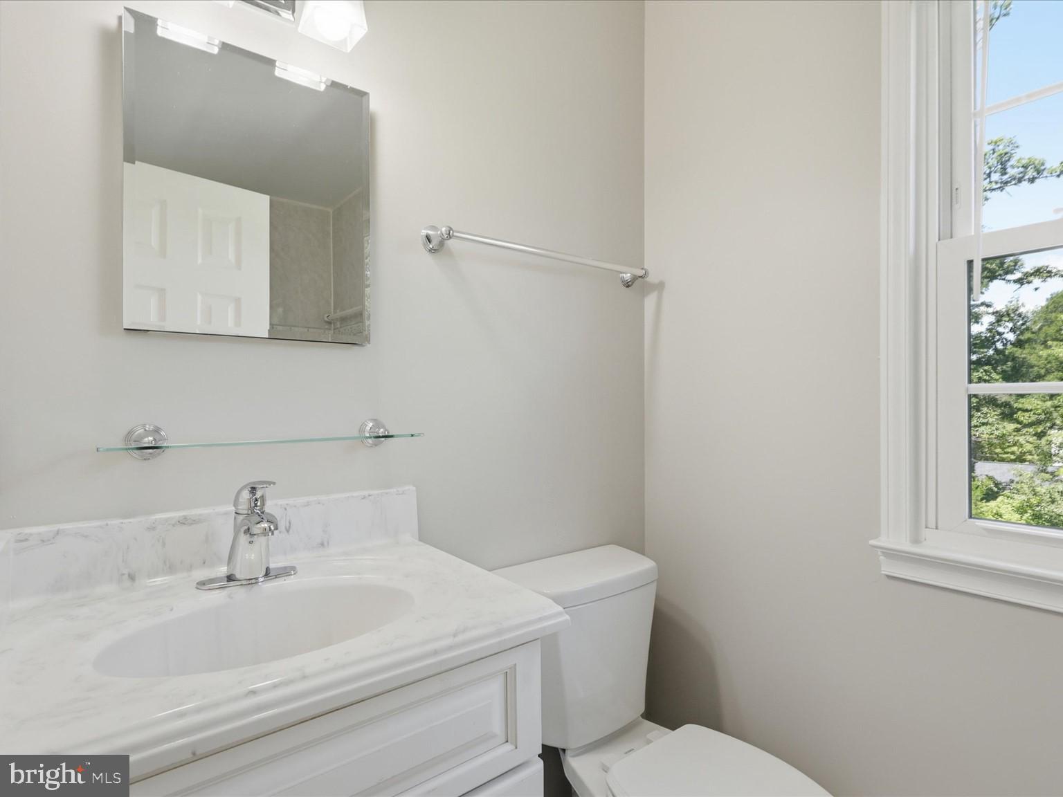 4410 Guinea Road Fairfax, VA 22032 - Photo 30 of 59 Upper Level Primary Bathroom