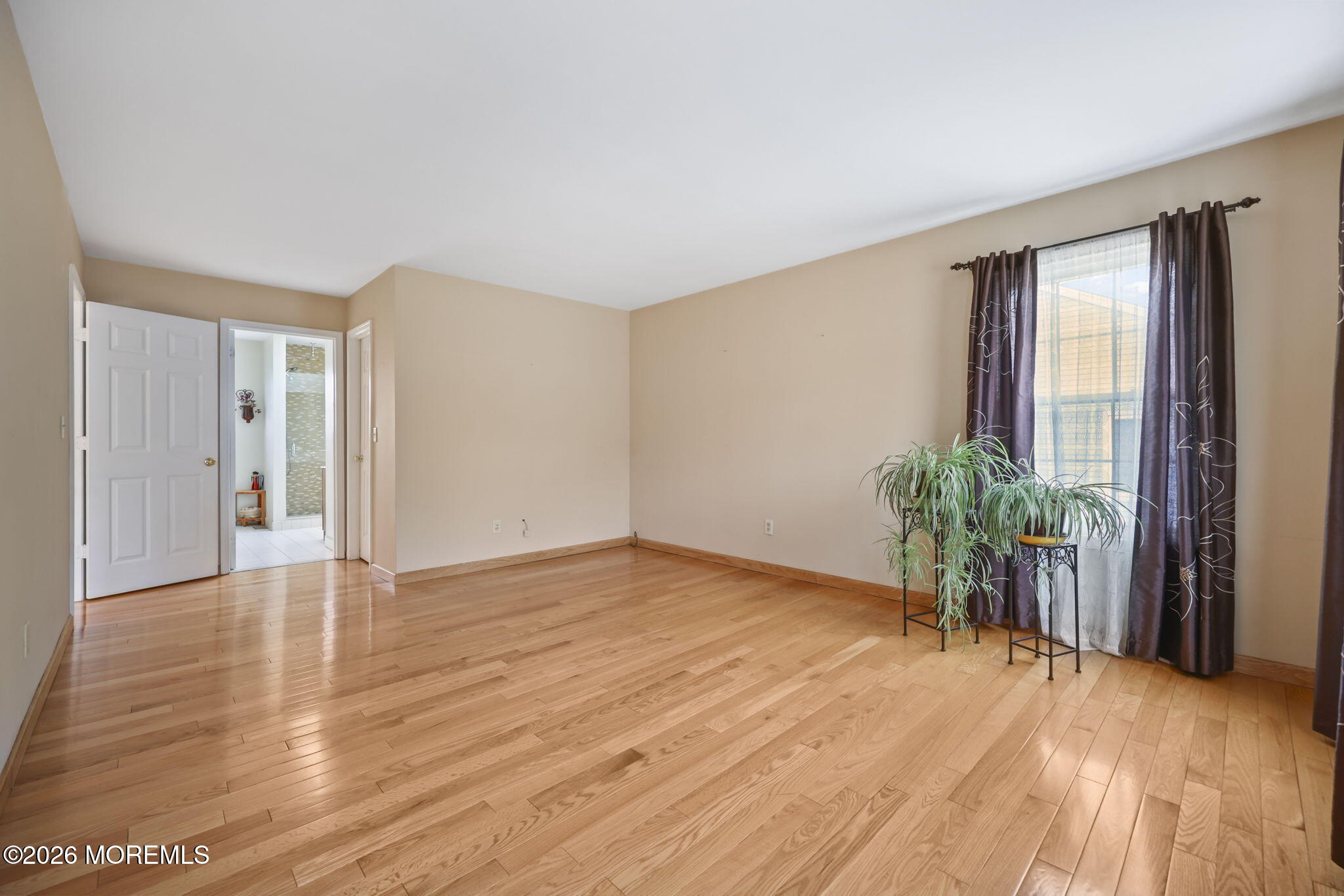 10 Marc Drive Howell, NJ 07731 - Photo 12 of 40 10-web-or-mls-LPM_5293