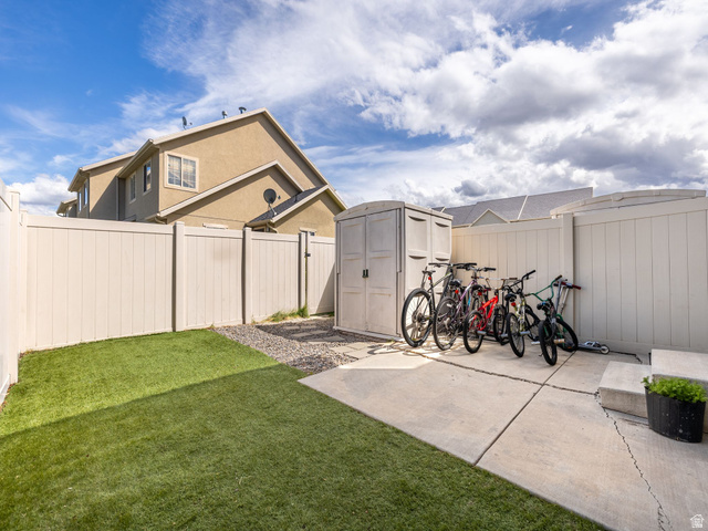 987 South 1850th Street West Springville, UT 84663 - Photo 19 of 29