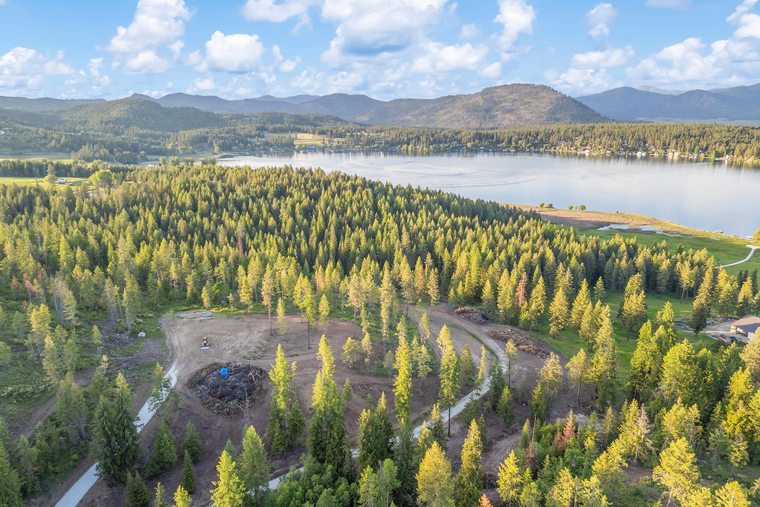 3496 Ohana Way Valley Valley, WA 99181 - Photo 3 of 5