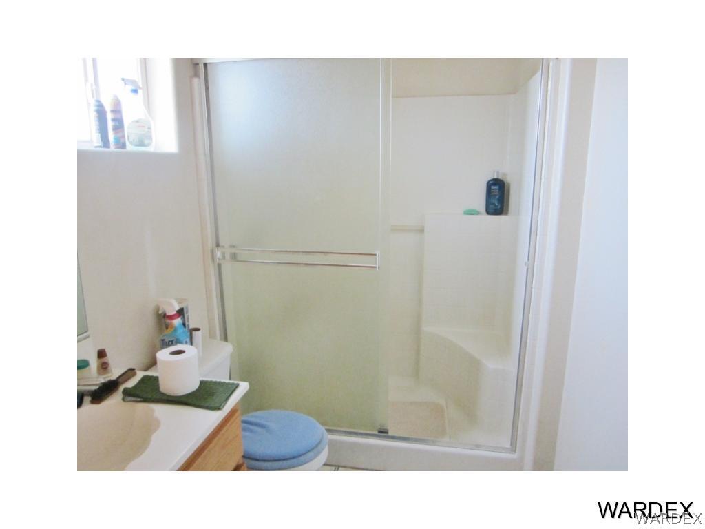 987 South Escuela Road, Unit 82 Golden Valley, AZ 86413 - Photo 19 of 26 Bathroom