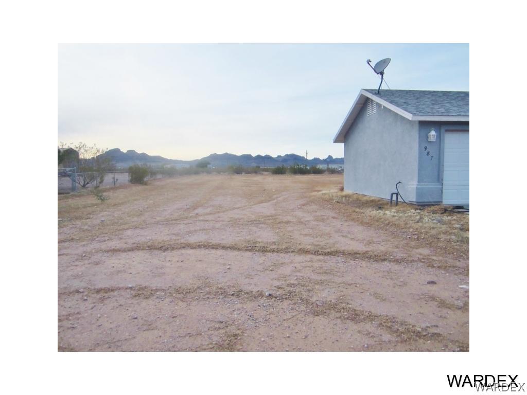 987 South Escuela Road, Unit 82 Golden Valley, AZ 86413 - Photo 23 of 26 RV Parking