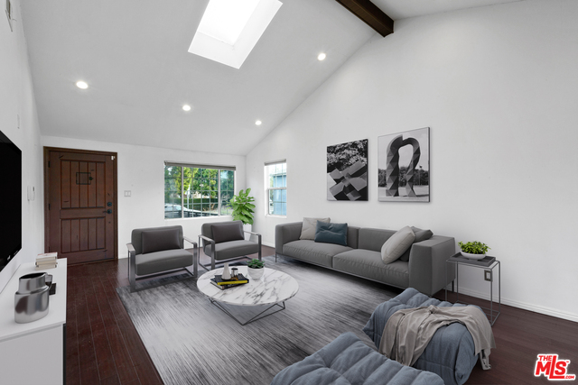 4157 Michael Avenue Los Angeles, CA 90066 - Photo 2 of 30