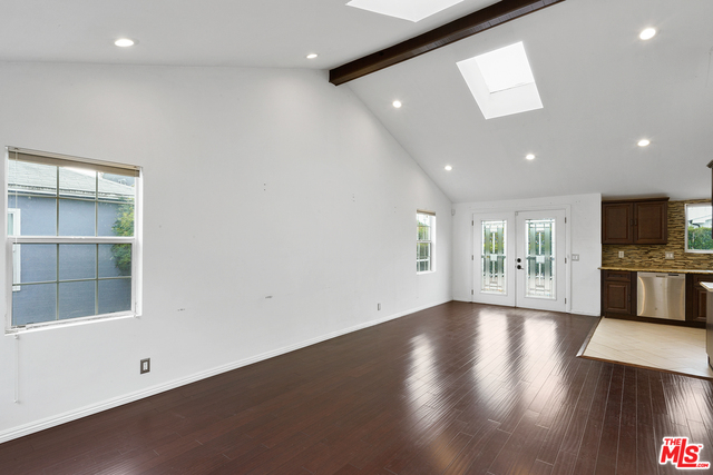 4157 Michael Avenue Los Angeles, CA 90066 - Photo 5 of 30