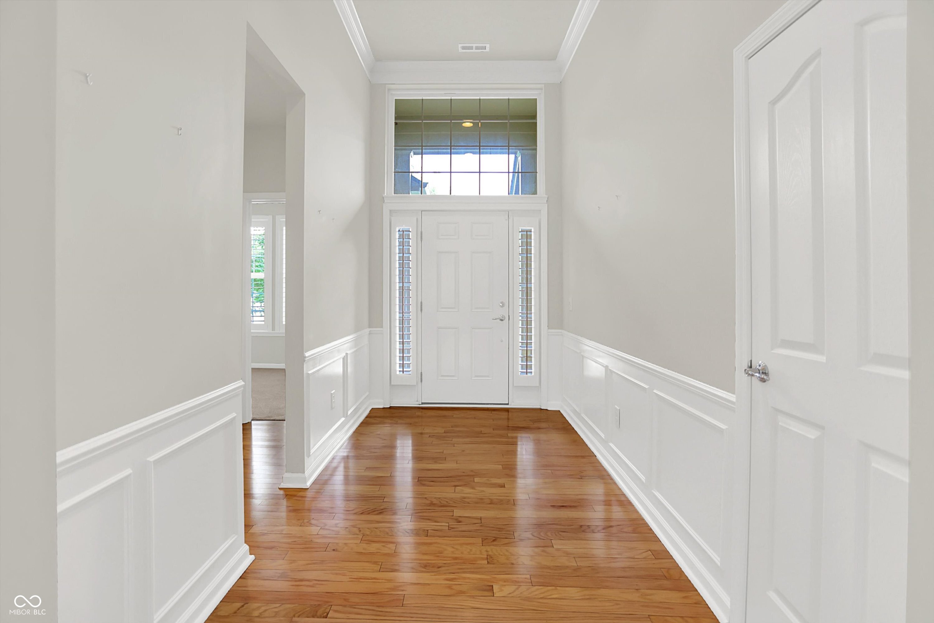 16130 Matlock Circle Westfield, IN 46074 - Photo 5 of 32