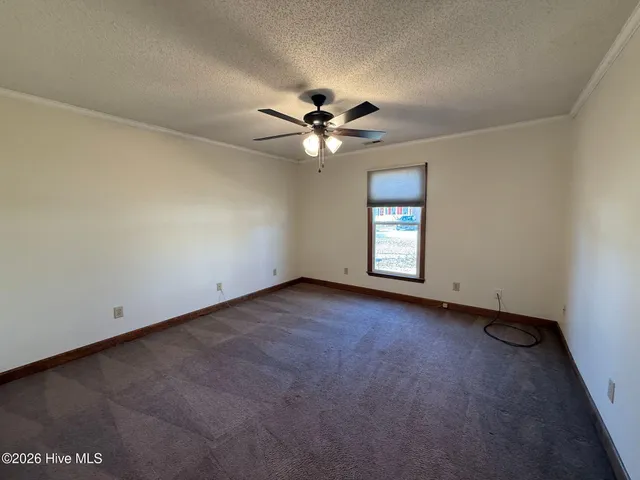 $1,350 | 808 Mandarin Trail, Jacksonville, NC 28540