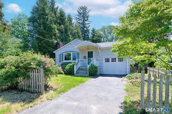 $485,000 | 1099 Merritt Street, Fairfield, CT 06825