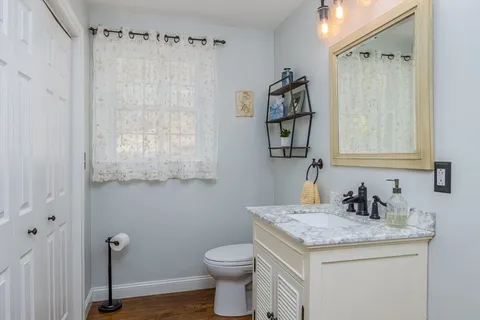 $1,075,000 | 515 Old Dunstable Road, Groton, MA 01450