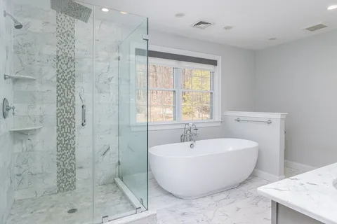 $1,075,000 | 515 Old Dunstable Road, Groton, MA 01450