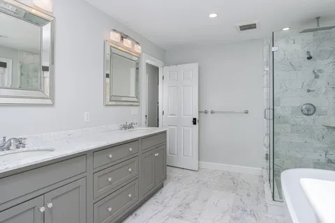 $1,075,000 | 515 Old Dunstable Road, Groton, MA 01450