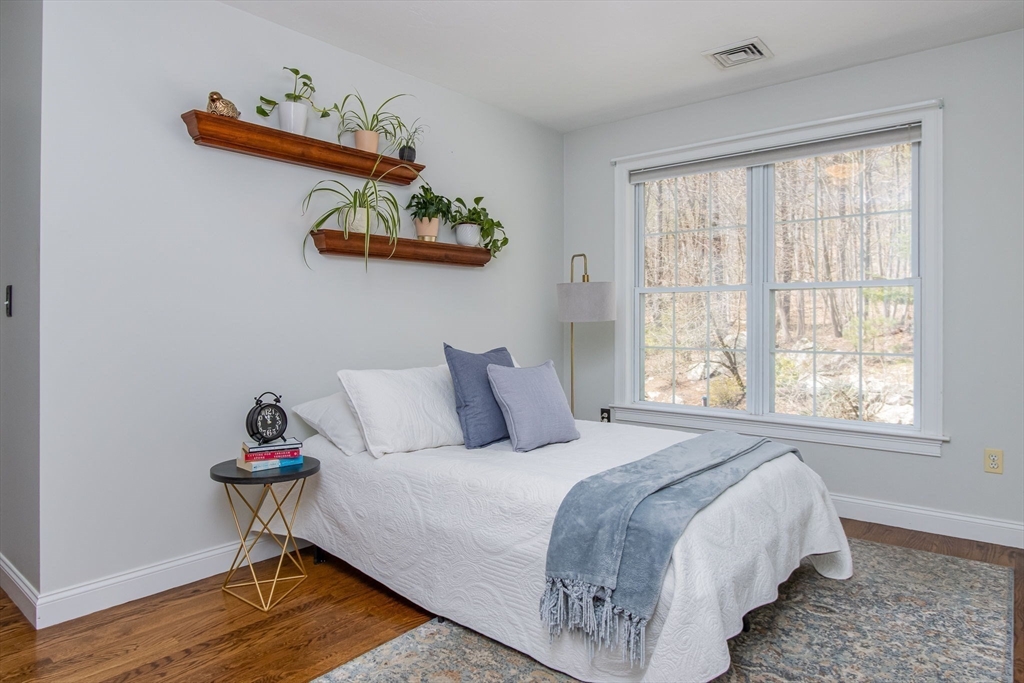 515 Old Dunstable Road Groton, MA 01450 - Photo 32 of 42